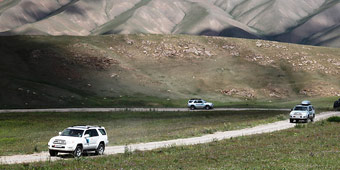 טנגרי צ'אלנג' - טיול ג'יפים לקירגזיסטן וקזחסטן