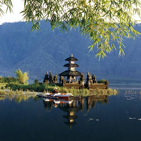 טיול לאינדונזיה - 22 יום - ממקדשי יאווה לשבטי הטורג'ה, טקסי באלי ויערות הגשם בבורניאו